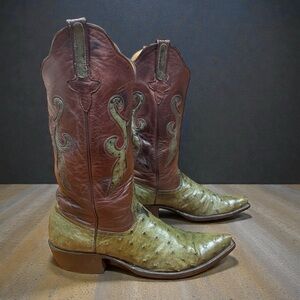 1980s • Billy Martin’s Green Ostrich Cowboy Boots • Men’s 8.5 D Vintage Exotic